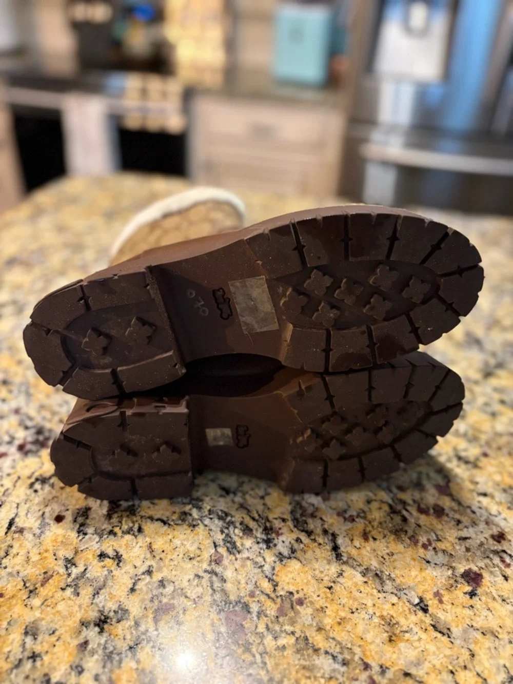 Coach Brown Logo-Panel Leather Platform Boots with Cream Shearling Cuff sz 8 - Picture 5 of 12